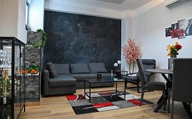 Romeo Zen Luxury Home